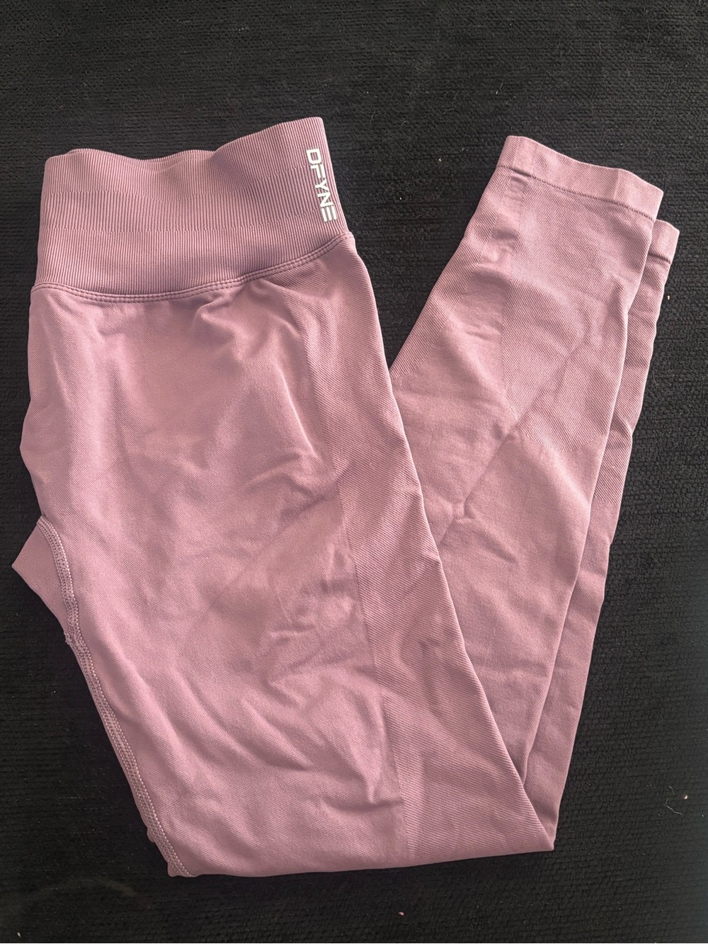 DFYNE Impact Grape Leggings